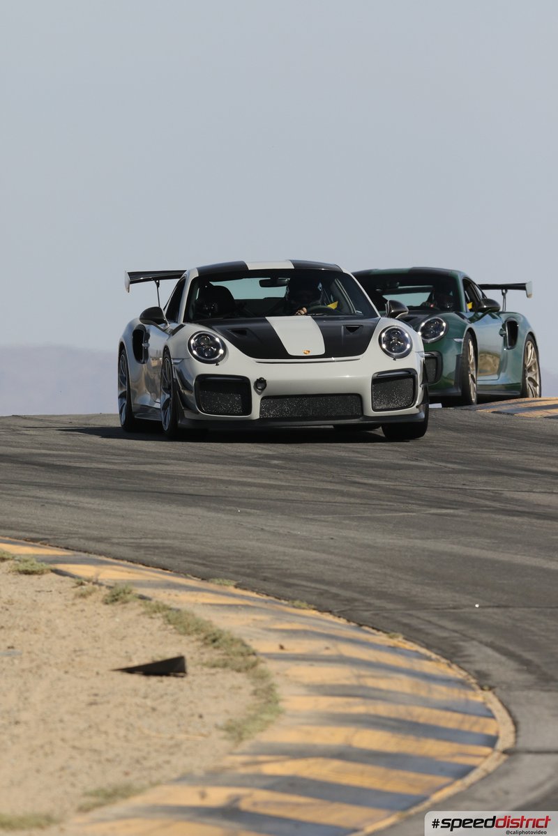 Porsche 911 GT2 RS