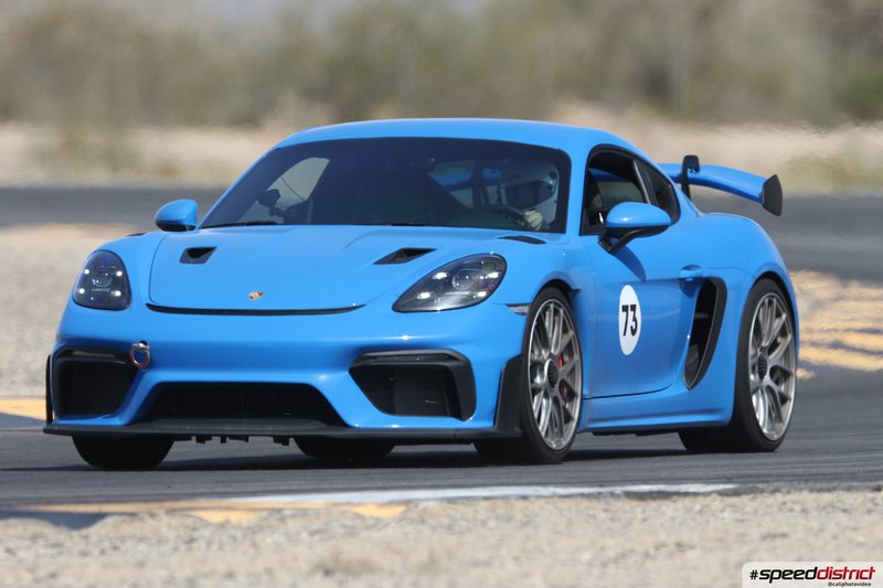 Porsche Cayman GT4