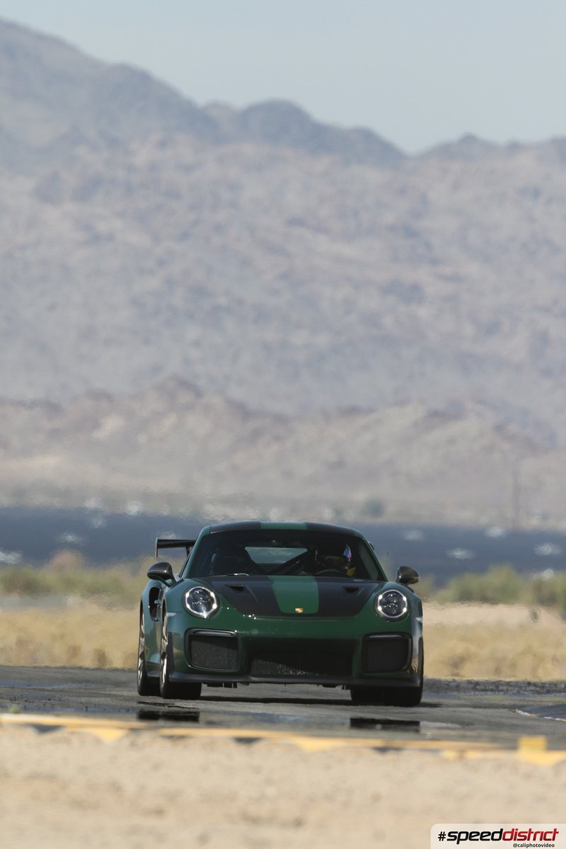 Porsche 911 GT2 RS