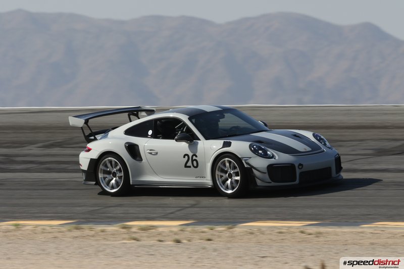 Porsche 911 GT2 RS