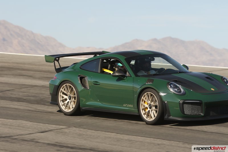 Porsche 911 GT2 RS