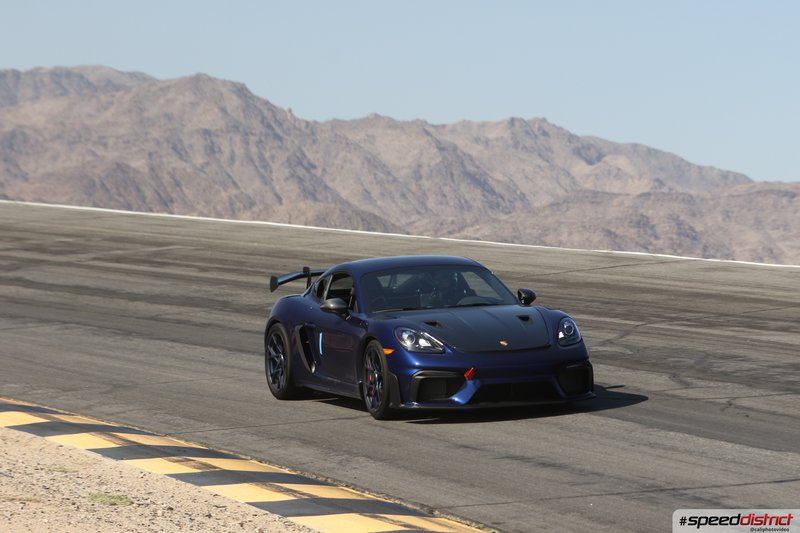 Porsche Cayman GT4