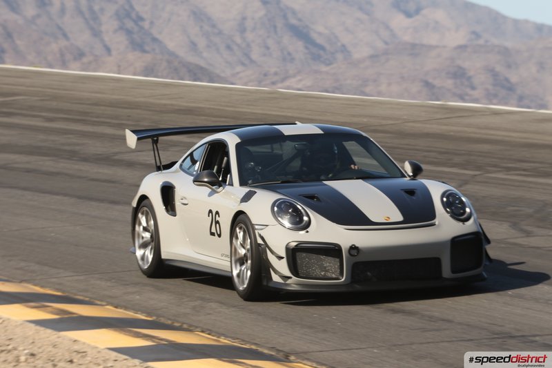 Porsche 911 GT2 RS