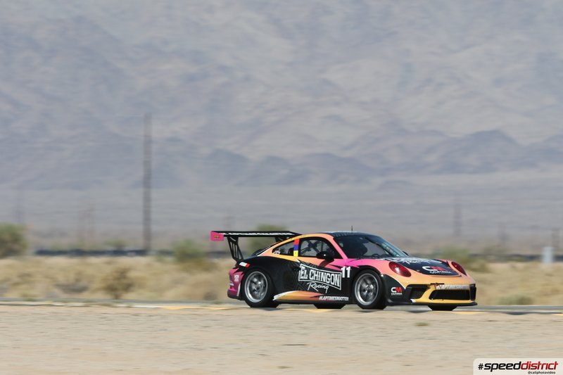 Porsche 911 GT3 Cup pink