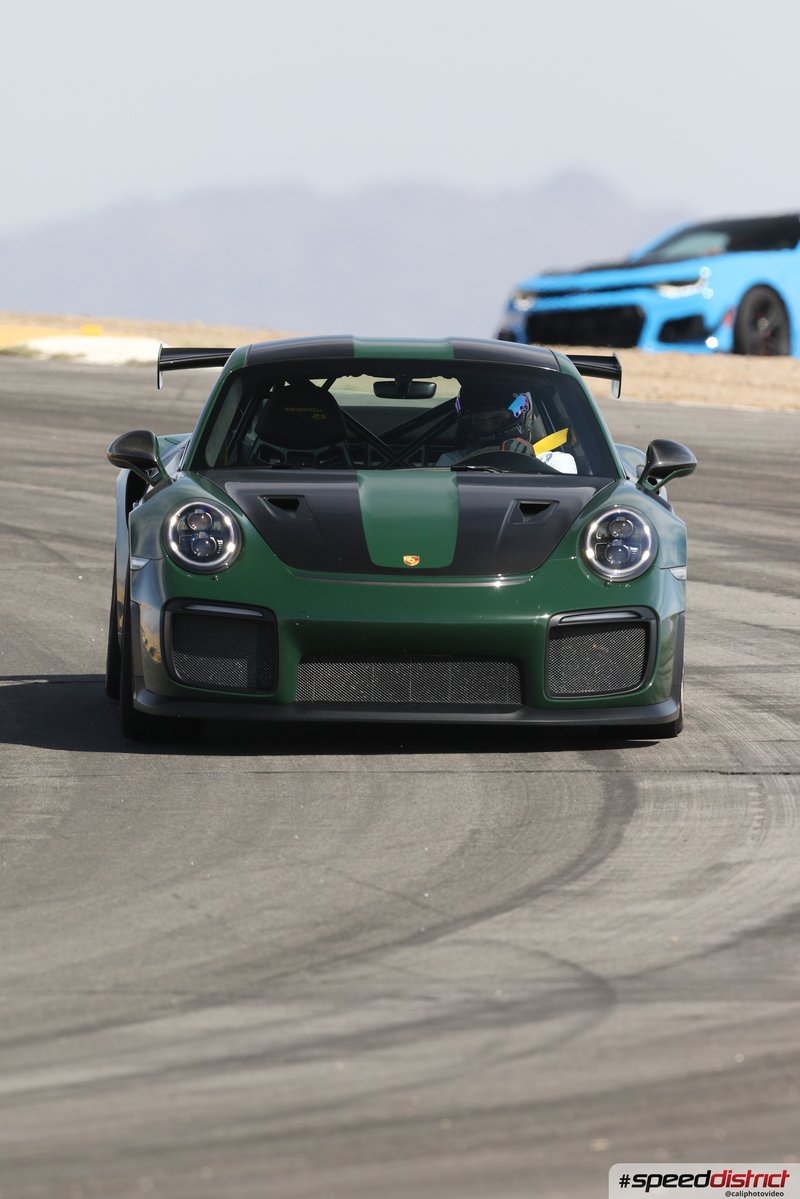 Porsche 911 GT2 RS