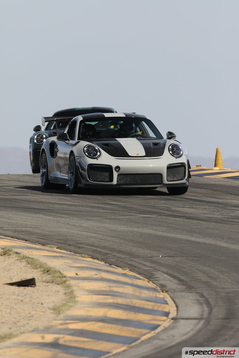 Porsche 911 GT2 RS