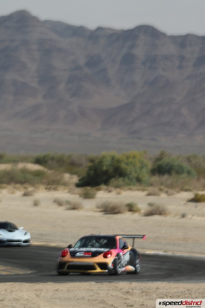 Porsche Cayman GT4 RS