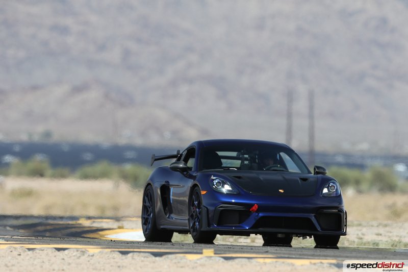 Porsche Cayman GT4