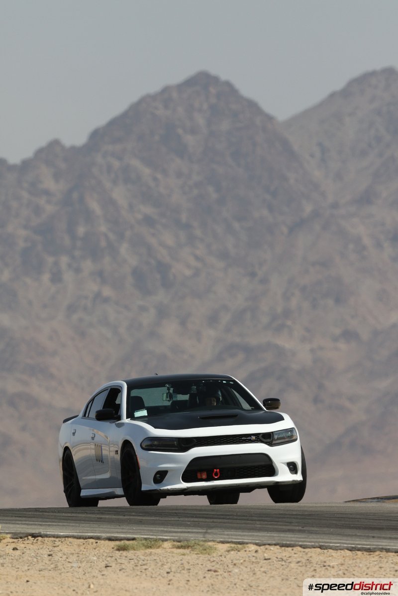 Dodge Charger Hellcat