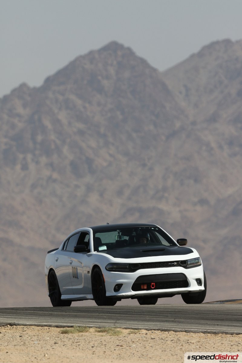 Dodge Charger Hellcat