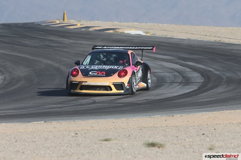 Porsche 911 GT3 Cup orange