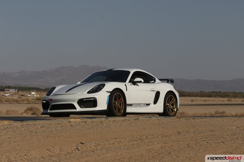 Porsche Cayman GT4