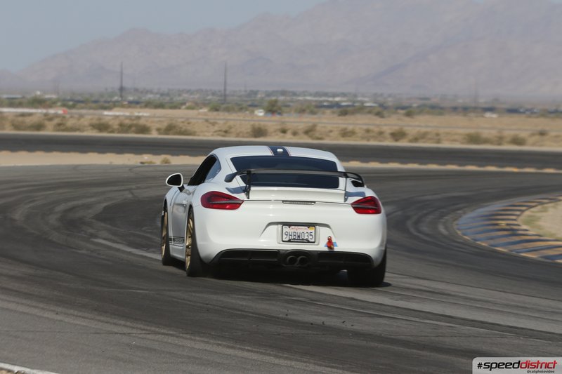 Porsche Cayman GT4