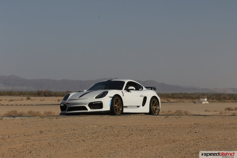 Porsche Cayman GT4