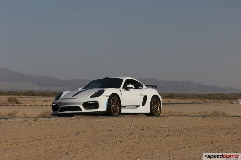 Porsche Cayman GT4