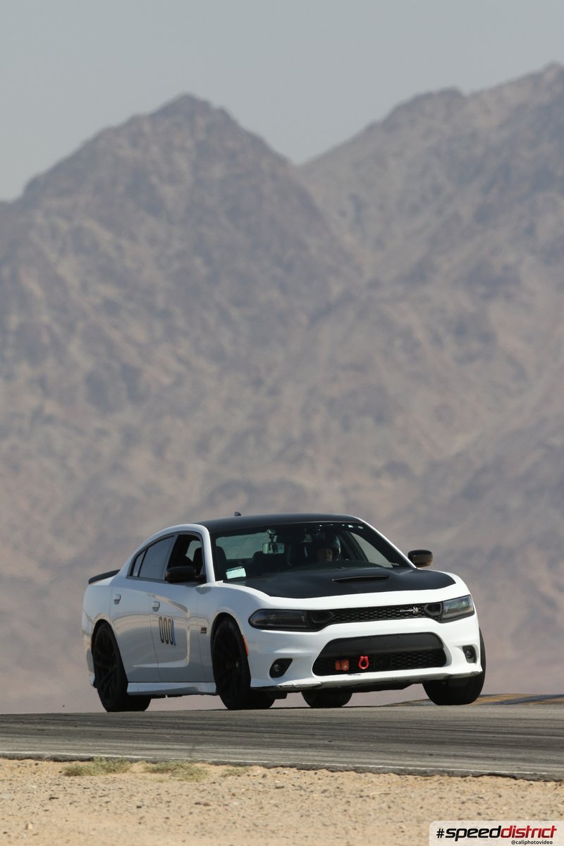 Dodge Charger Hellcat