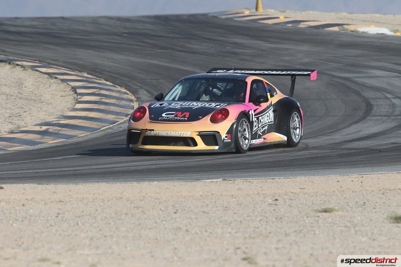 Porsche 911 GT3 Cup pink