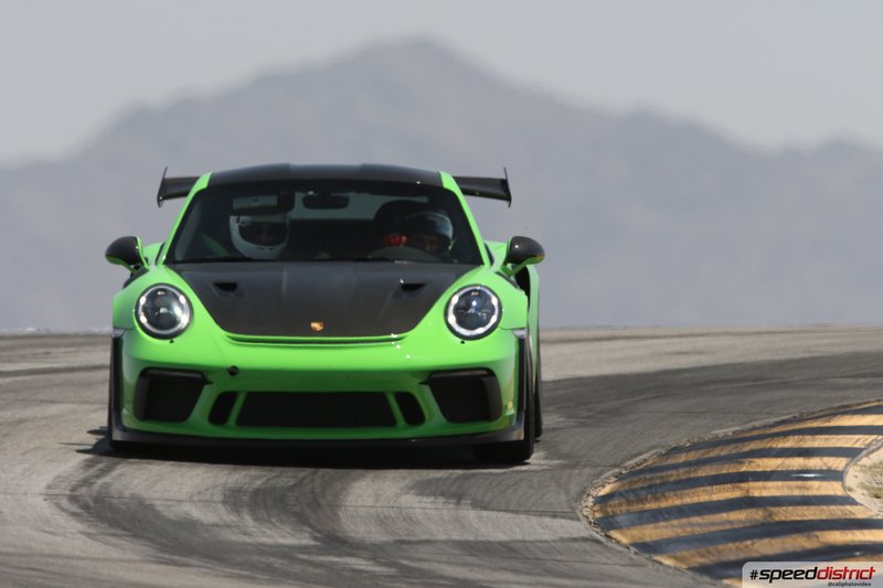 Porsche 911 GT3 Cup green