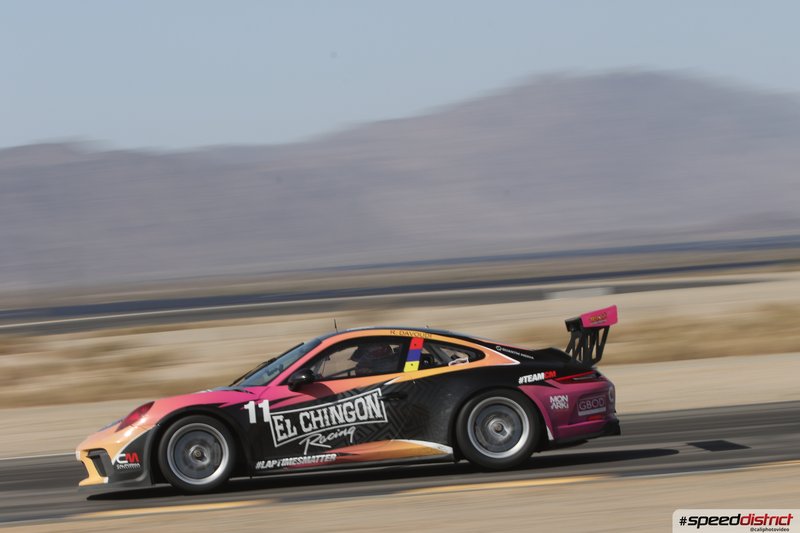 Porsche 911 GT3 Cup pink