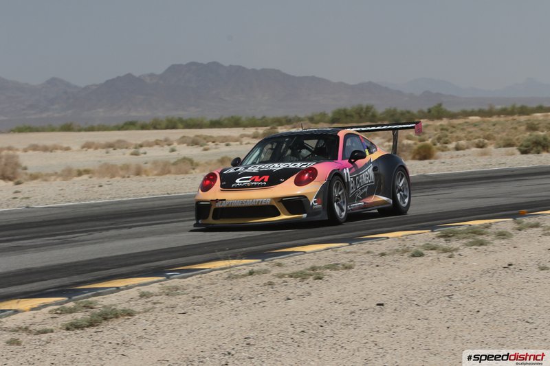 Porsche 911 GT3 Cup orange
