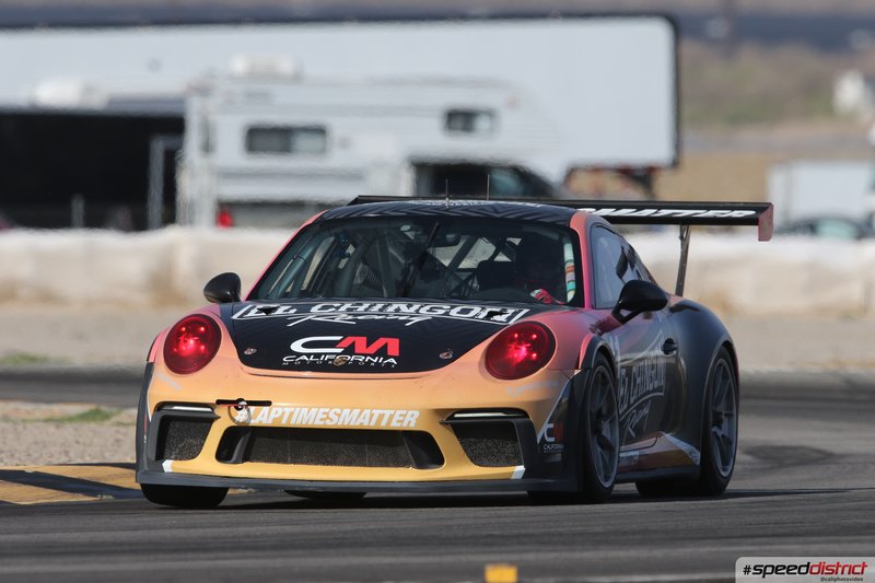 Porsche 911 GT3 Cup orange