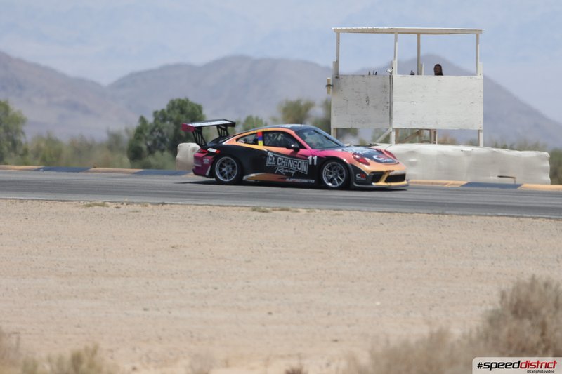 Porsche 911 GT3 Cup orange