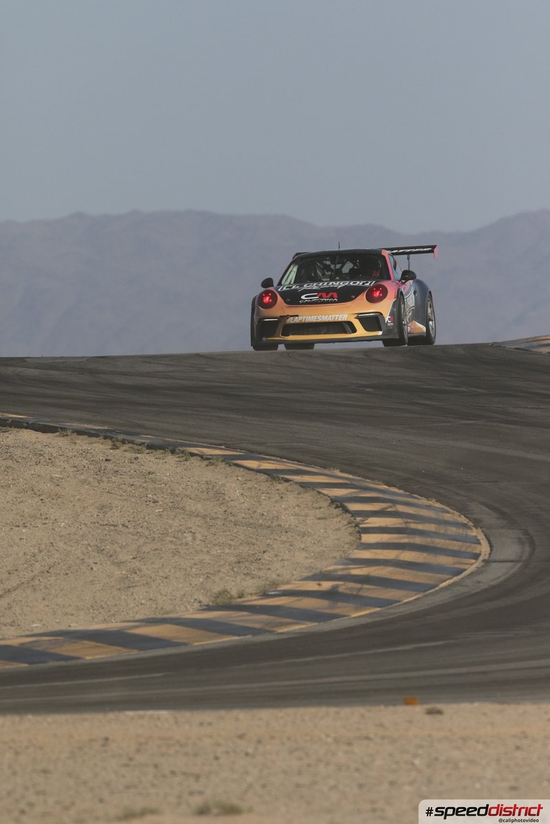 Porsche 911 GT3 Cup orange