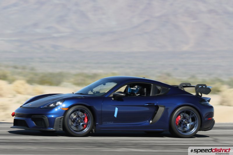 Porsche Cayman GT4 RS
