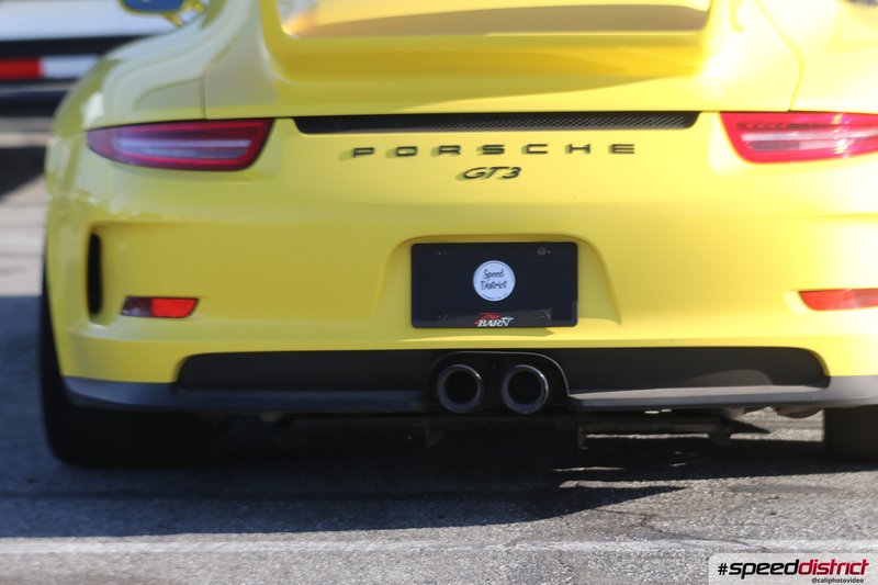 Porsche 911 yellow