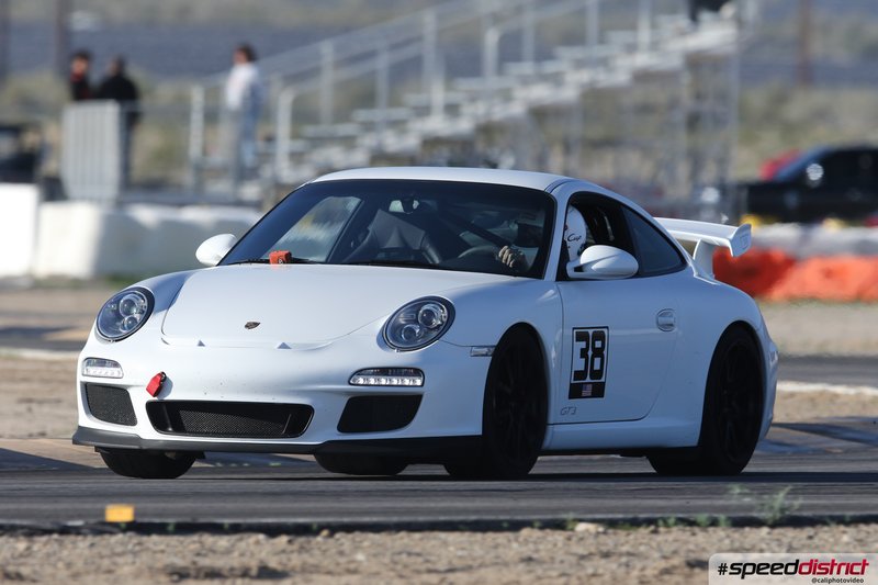 Porsche 911 GT3 Cup white