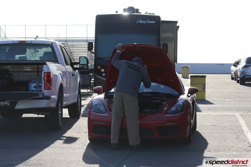 Porsche Boxster/Cayman Guards Red