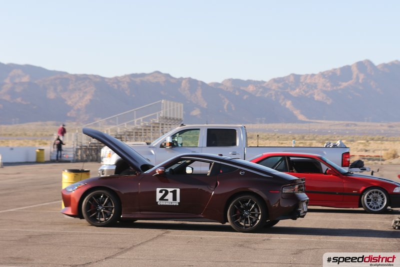 Nissan 370Z dark red