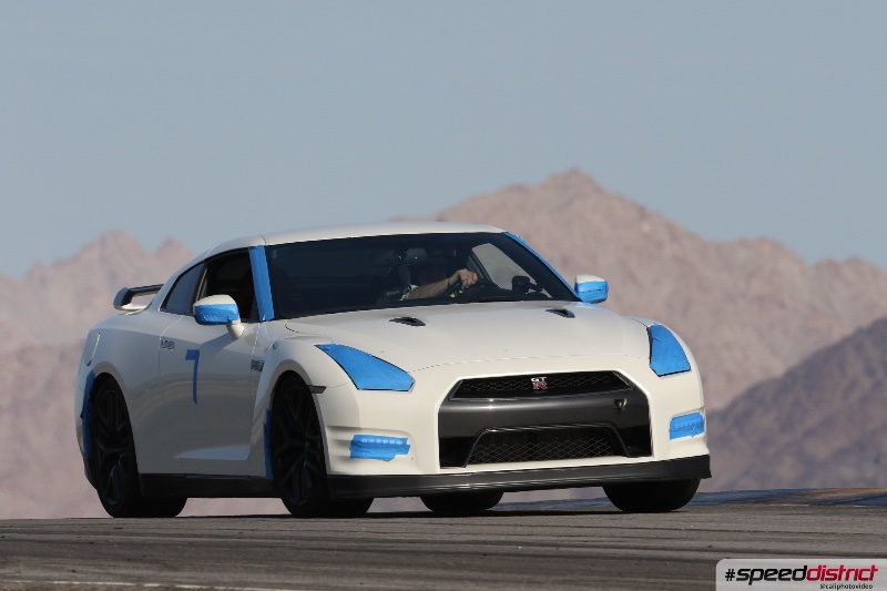 Nissan GT-R