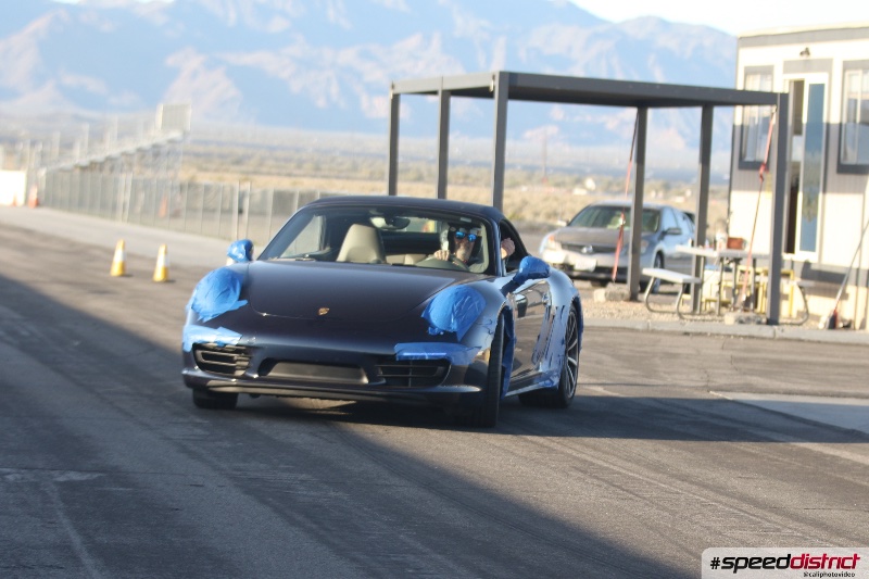 Porsche 911 dark blue