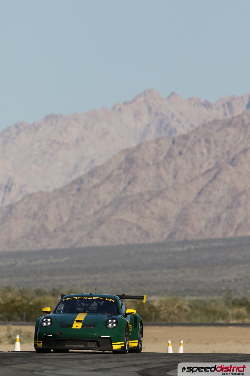 Porsche 911 GT3 Cup green