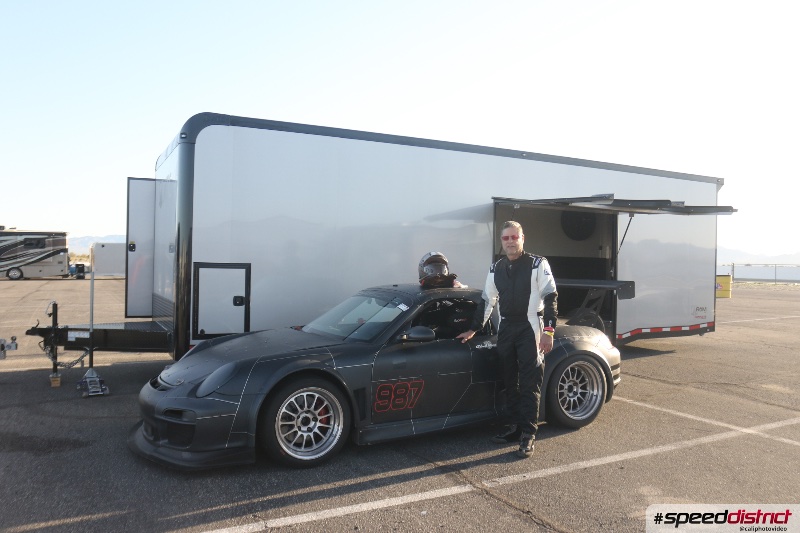 Porsche 911 dark gray