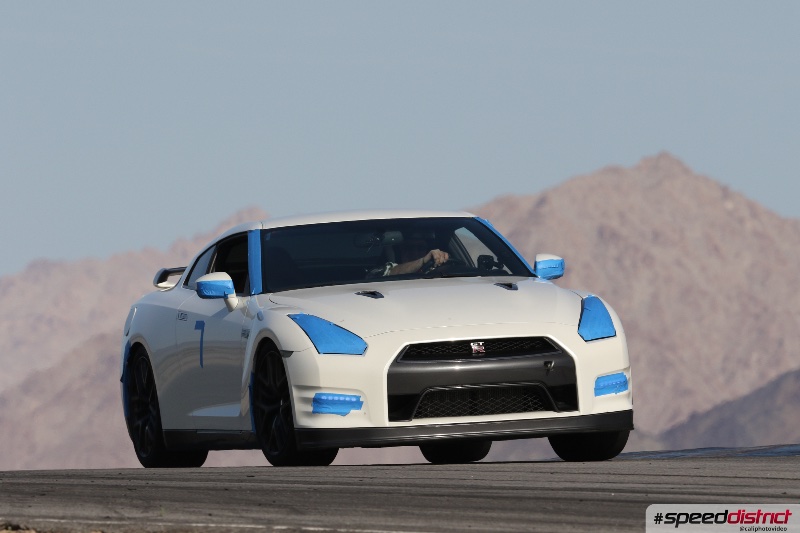 Nissan GT-R