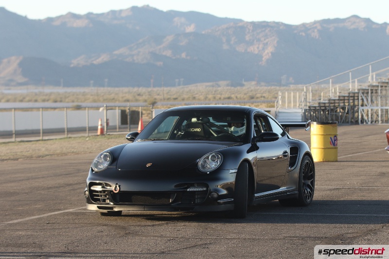 Porsche 911 dark gray metallic