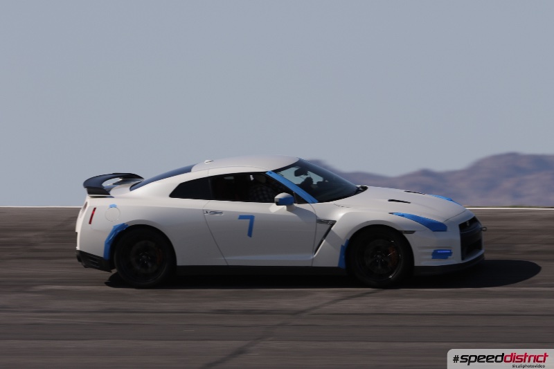 Nissan GT-R