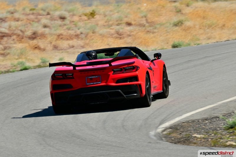 Chevrolet Corvette Z06 red
