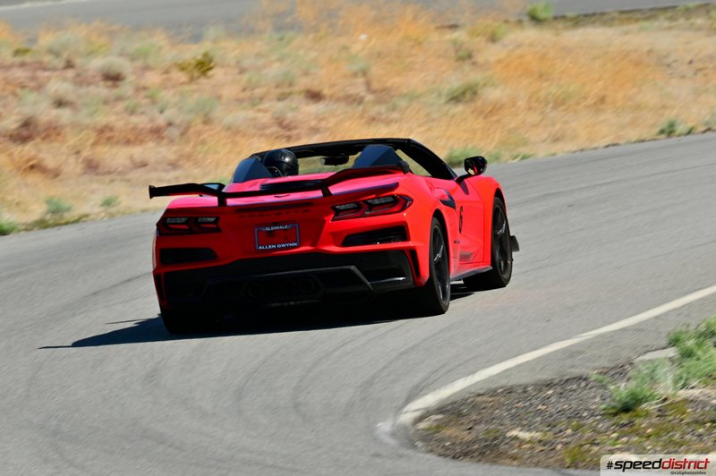 Chevrolet Corvette Z06 red