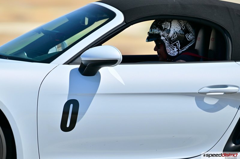 Porsche 911 GT3 white