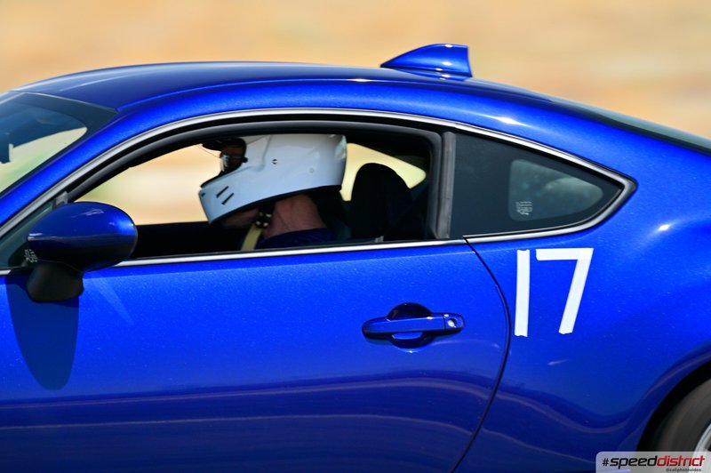 Porsche 911 GT3 blue
