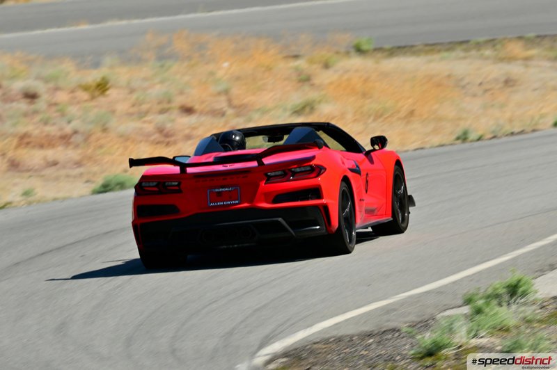 Chevrolet Corvette Z06 red