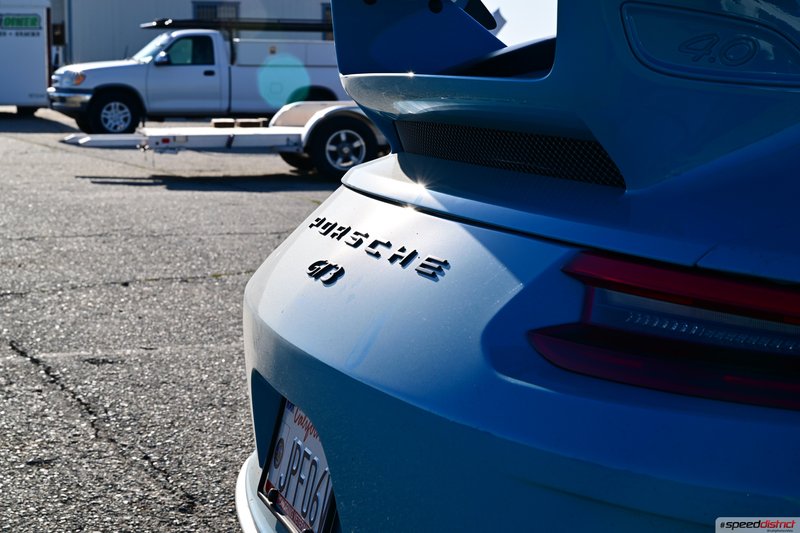 Porsche 911 blue
