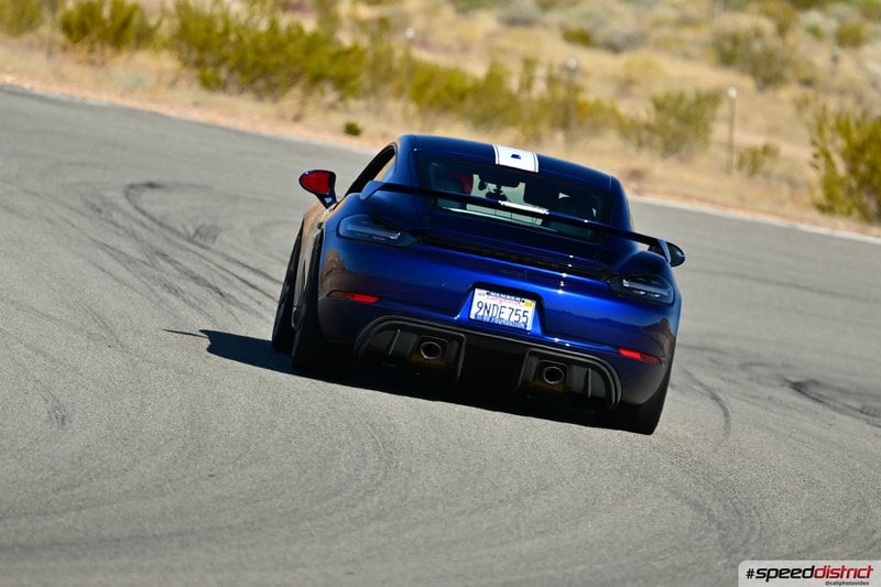 Porsche Cayman GT4