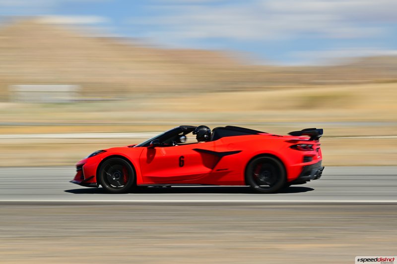 Chevrolet Corvette Z06 red