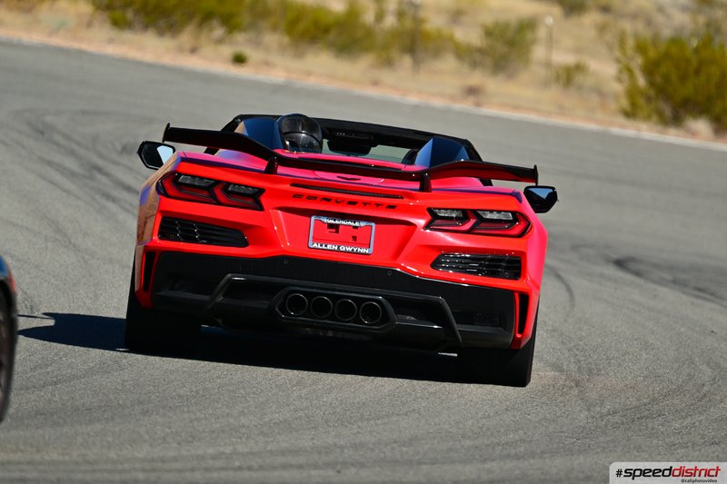Chevrolet Corvette Z06 red