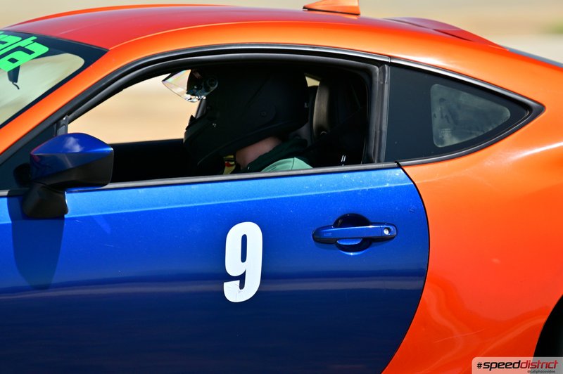 Porsche 911 GT3 orange