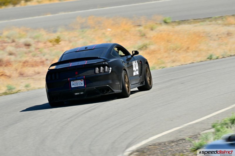 Porsche Cayman GT4 black
